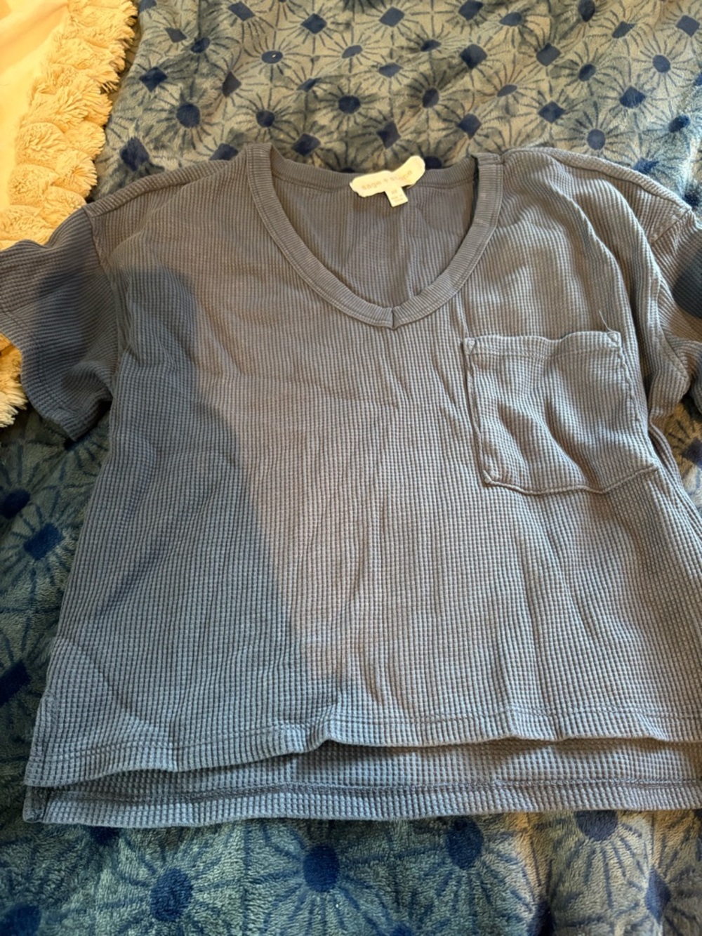 Waffle Knit V-Neck Pocket Tee - Dusty Blue